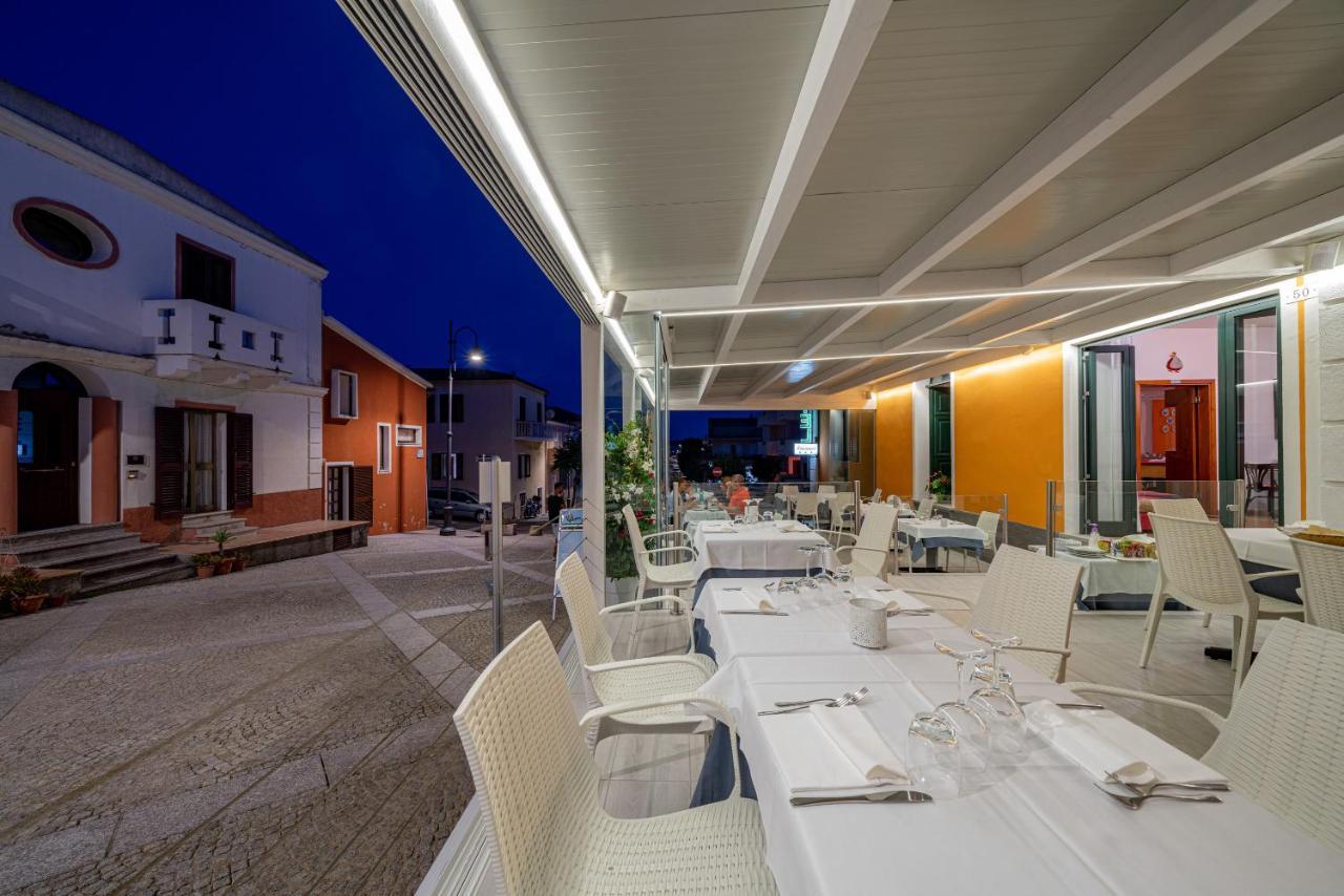 Hotel Marinaro Santa Teresa Gallura Exterior photo